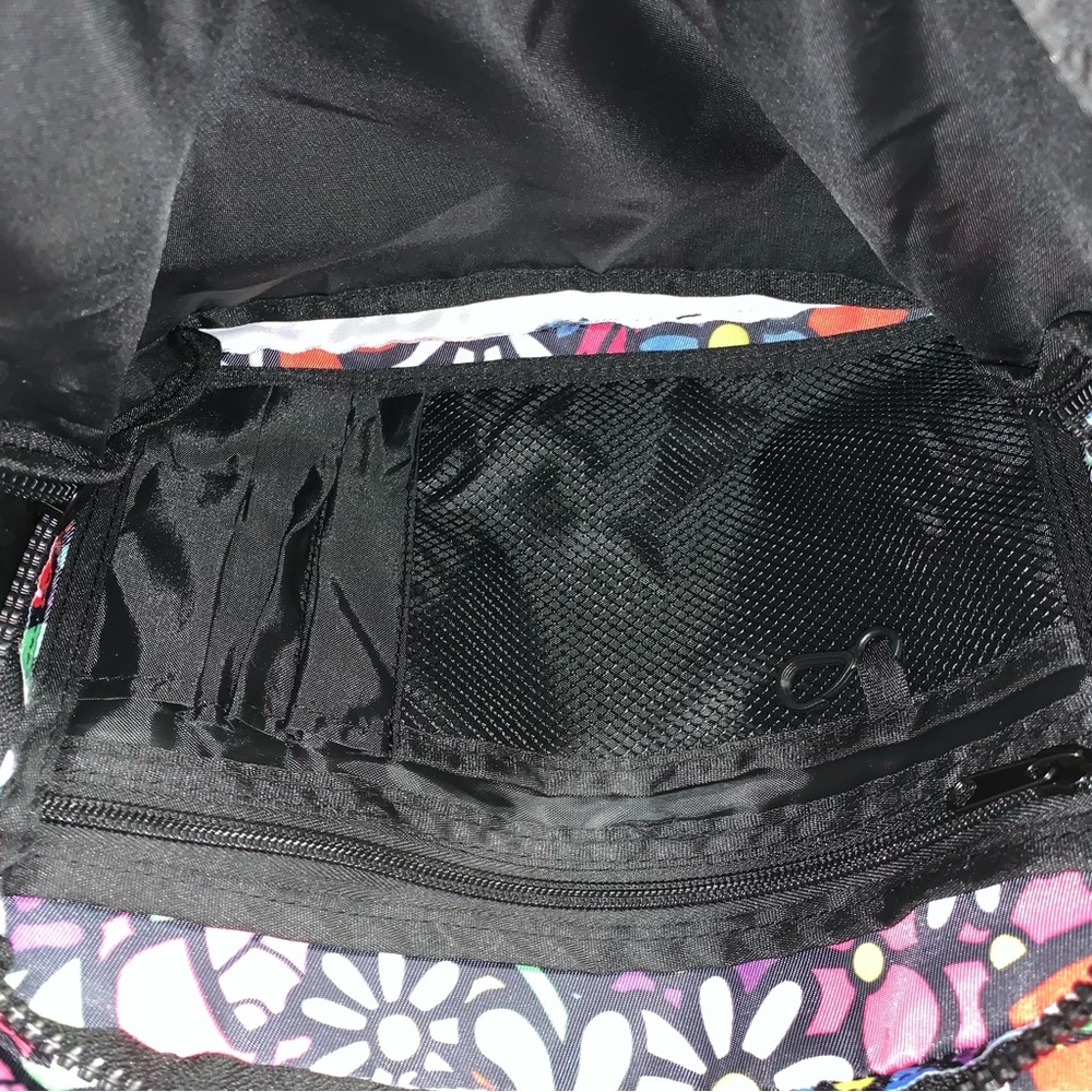 J. Pierce x Style.Lab by Fashion Angels Hearts and Daisies Backpack-New - Picture 9 of 16